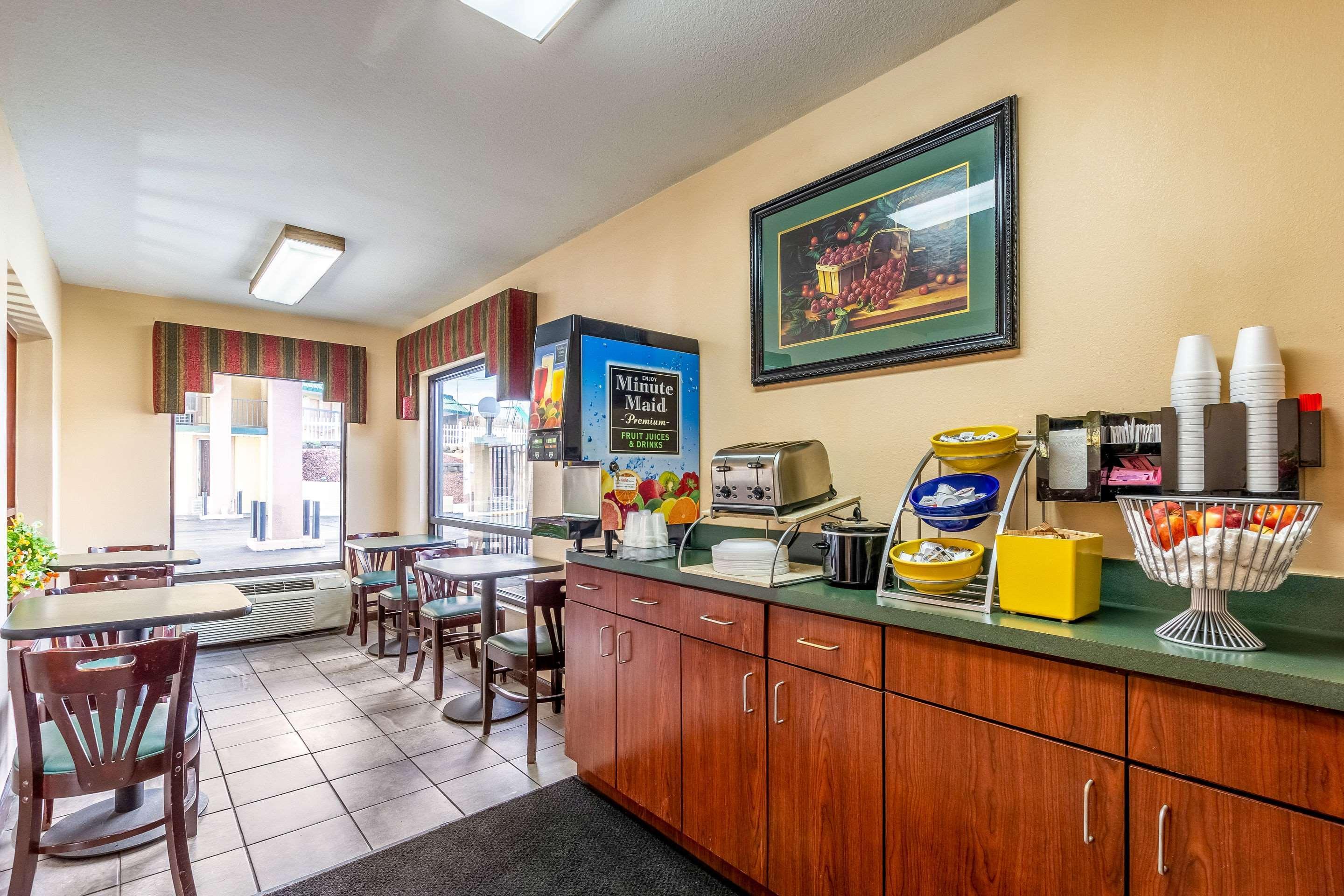 Econo Lodge - Rocky Top Exterior foto